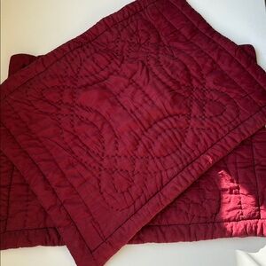 VTG 100% Silk Quilted Cardinal Red Pillow Sham Covers Pair 26” x 20”